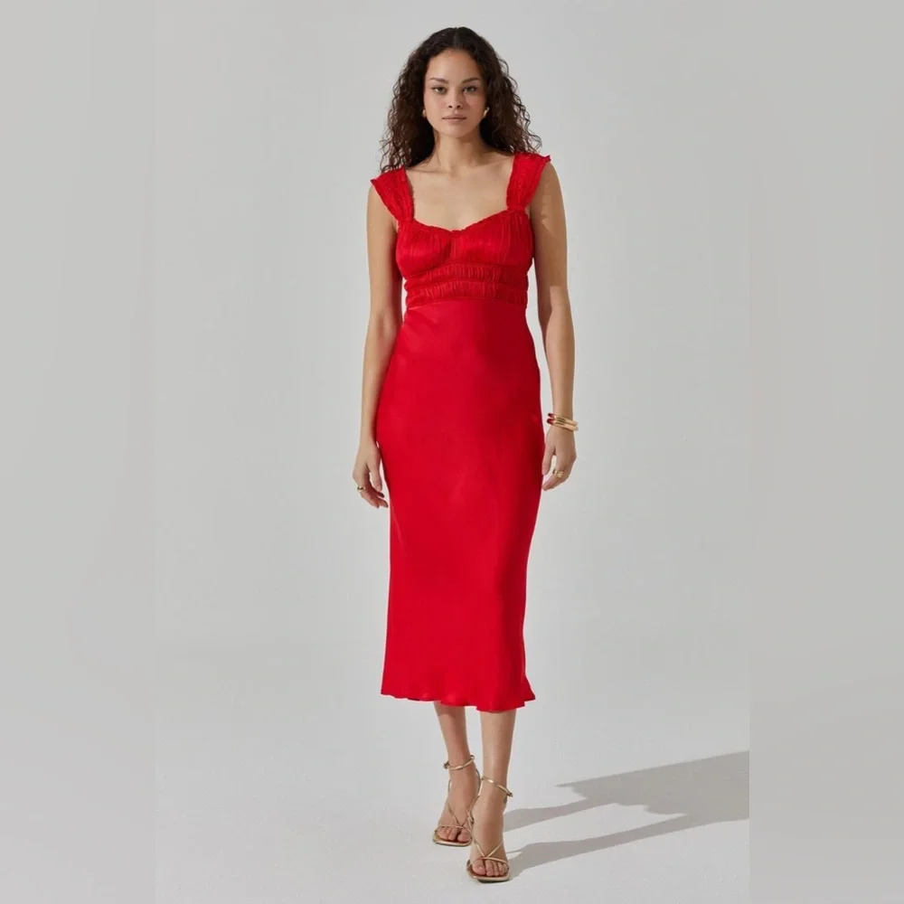 ASTR the Label Red Enola Satin Smocked Midi Dress - Picture 1 of 4